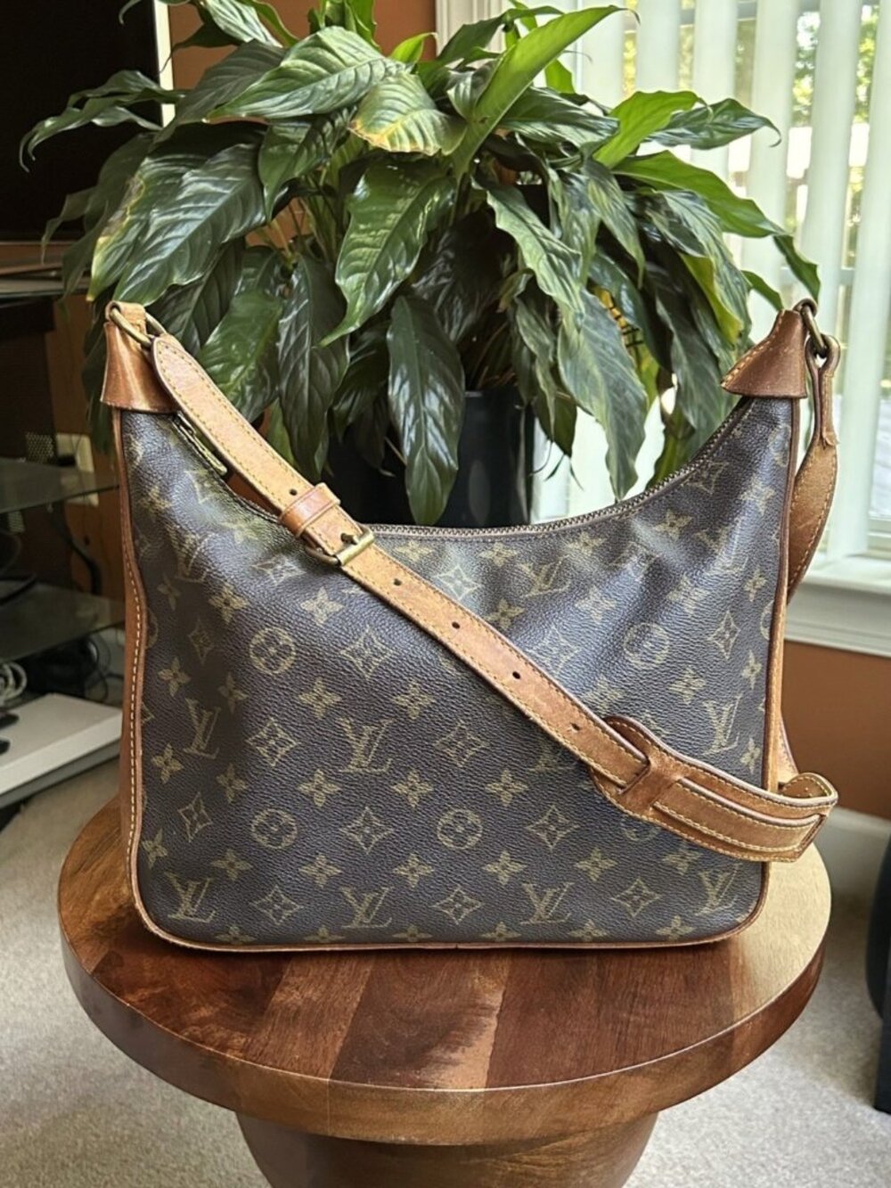 LOUIS VUITTON Monogram Hobo Bag, RARE